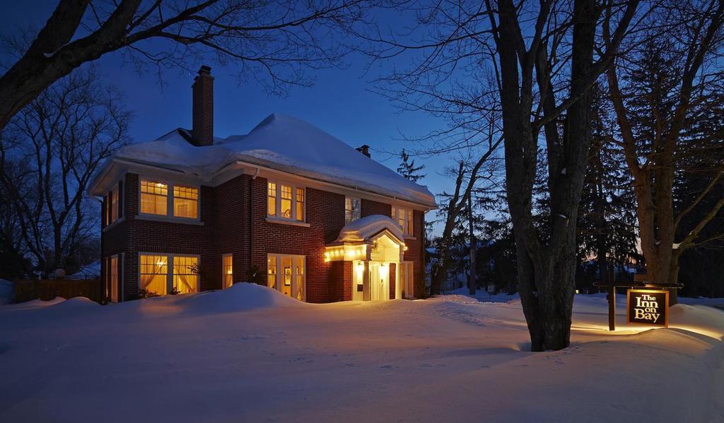 The Inn On Bay Gravenhurst Exteriör bild